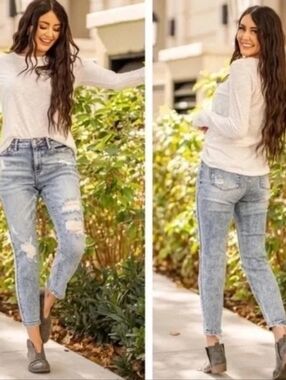 Judy Blue Acid Wash Boyfriend Jeans Size 0/24